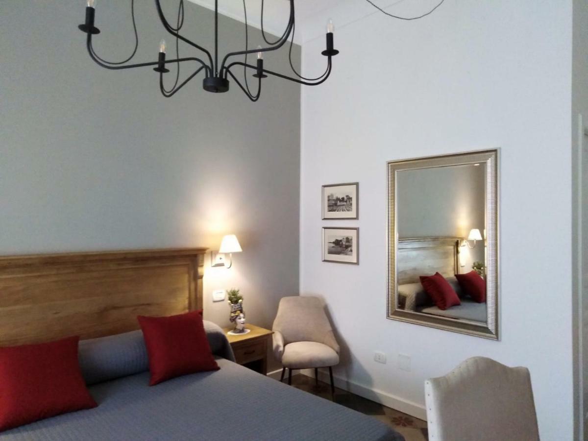 Bed and Breakfast Residenza Ponente Сиракузы Экстерьер фото