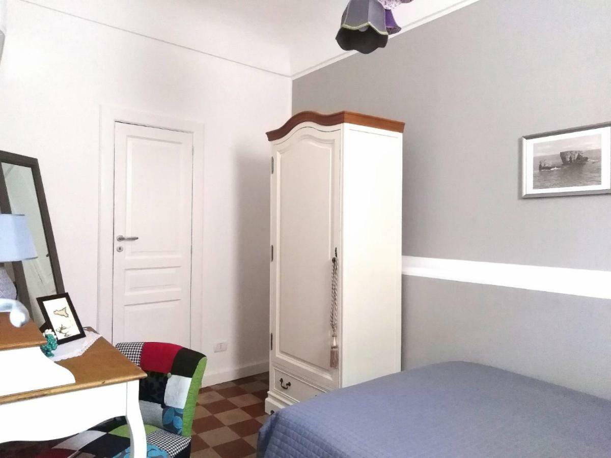 Bed and Breakfast Residenza Ponente Сиракузы Экстерьер фото